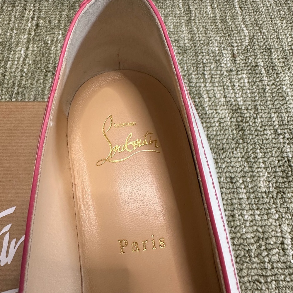NEW Christian Louboutin White Loafers with Red Trim - Picture 7 of 10